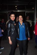 Priyanka Chopra snapped at international airport on 5th Jan 2016